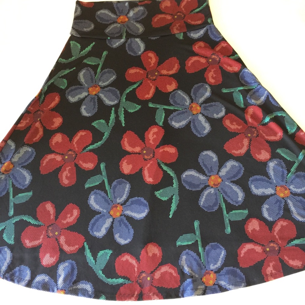 🛍Lularoe azure skirt